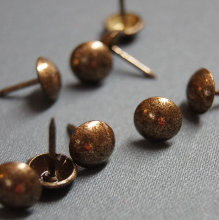 Гвоздь декоративный 9.5 мм